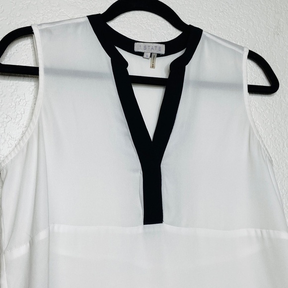 1. STATE White Sheer Sleeveless Blouse Top Black Collar V-Neck Detail Size Small - Picture 3 of 6